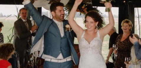 Trouwambtenaar Goedhart verbindt Liefde
