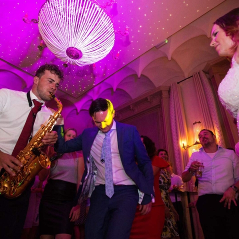 Bruiloft-muziek DJ Verhuur Friesland