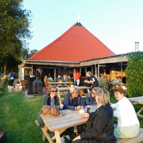 Vrijgezellenfeest Trouwen in het Hart van Friesland Vrijgezellenfeest Trouwen in het Hart van Friesland