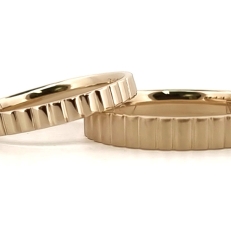 trouwringen Edelsmederij Verweij aparte trouwringen met de hand gemaakt