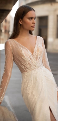 Bruidsmode Brides by Fem Bruidsmode Brides by Fem