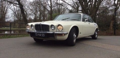 Oldtimer-verhuur Jag Tax Trouwauto's