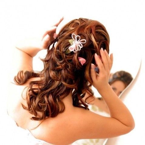 Bruidsmake-up Kapsalon Tuinenga Bruidsmake-up Kapsalon Tuinenga