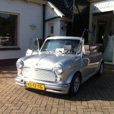 trouwvervoer Mini trouwauto's.nl zelf rijden in een stoere en sportieve mini cabrio