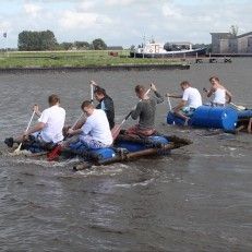 vrijgezellenfeest Ottenhome Heeg Op en aan het water!