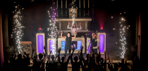 Bruiloft-muziek SKYFLY we are entertainment Bruiloft-muziek SKYFLY we are entertainment