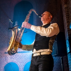 Bruiloft-muziek SKYFLY we are entertainment Bruiloft-muziek SKYFLY we are entertainment