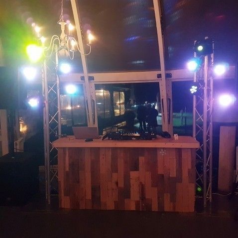 Bruiloft-muziek The Differences drive-in disco Bruiloft-muziek The Differences drive-in disco