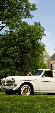 Oldtimer-verhuur Volvo Trouwauto Oldtimer-verhuur Volvo Trouwauto