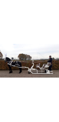Trouwvervoer Stalhouderij Hazeleger Trouwvervoer Stalhouderij Hazeleger