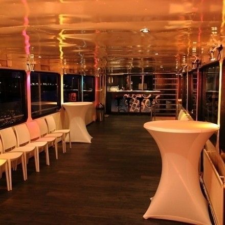 Feestzaal Boot10.nl Amsterdam