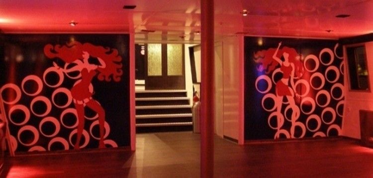 Feestzaal Boot10.nl Rotterdam - Leiden