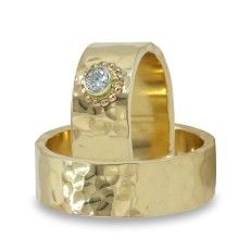 trouwringen PHIE Art Jewels geen standaard ringen, maar mooie handgemaakte juwelen