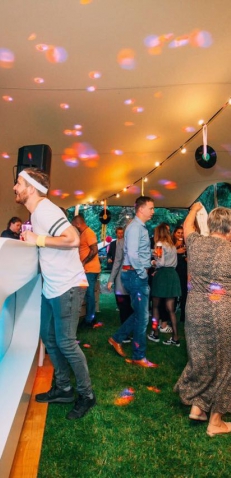 Bruiloft-muziek DJ Big Blender | Bruiloft DJ | Drive In Show | Ervaren & Allround Bruiloft-muziek DJ Big Blender | Bruiloft DJ | Drive In Show | Ervaren & Allround
