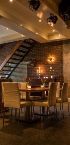 Feestzaal Onder Ons Feestzaal Onder Ons