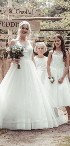 Bruidsmode Gonnie's Kinderkleding Bruidsmode Gonnie's Kinderkleding