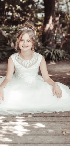 Trouwjurken Gonnie's Kinderkleding Trouwjurken Gonnie's Kinderkleding