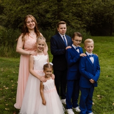Kinderbruidskleding Gonnie's Kinderkleding Kinderbruidskleding Gonnie's Kinderkleding