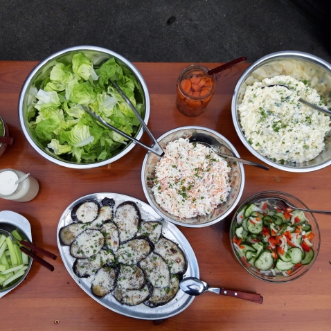 Catering-Partyverhuur De Burning Baarch Catering-Partyverhuur De Burning Baarch