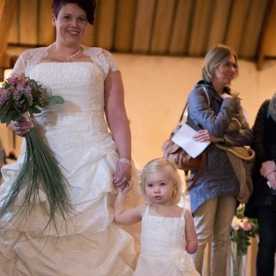 Kinderbruidskleding Bruidsboetiek Twinkel Kinderbruidskleding Bruidsboetiek Twinkel