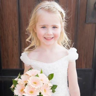 Kinderbruidskleding Bruidsboetiek Twinkel Kinderbruidskleding Bruidsboetiek Twinkel