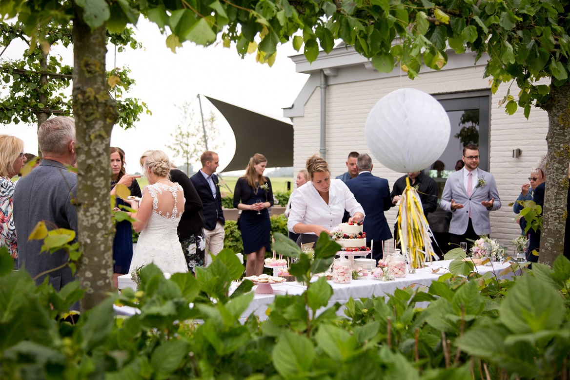Sweet table