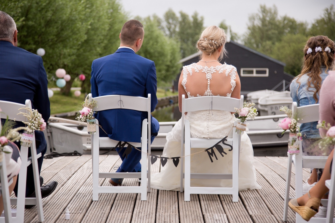 Zitplaatsen voor bruid en bruidegom