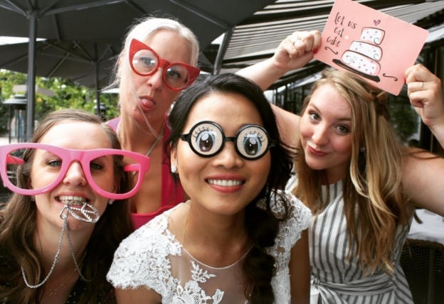 BoothDeluxe photobooths | fotospiegels | GIF booths | magische fotospiegel