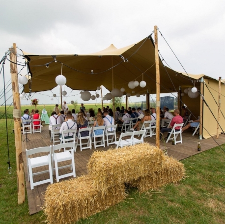 HFK Verhuur diverse partytenten en meubilair voor bruiloften en evenementen