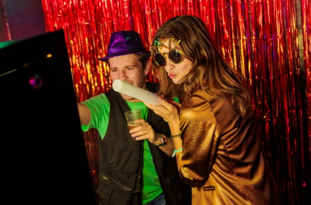 Fotohuisjehuren.nl Het perfecte photobooth op jouw bruiloft