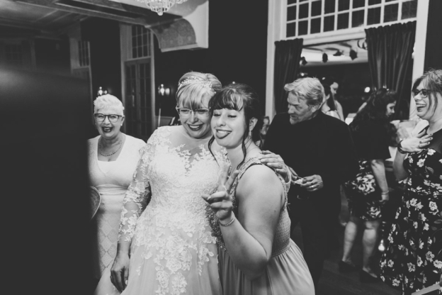 Fotohuisjehuren.nl Het perfecte photobooth op jouw bruiloft