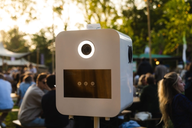 Fotopaaltje photobooth huren al vanaf € 300,-