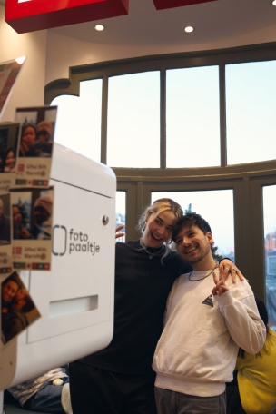 Fotopaaltje photobooth huren al vanaf € 300,-