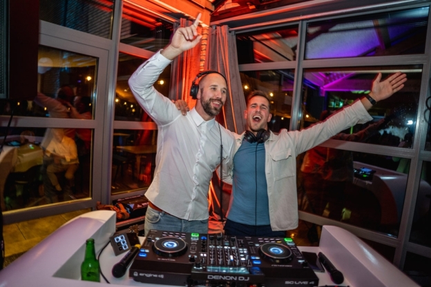 Boersma en De Boer hét dj duo voor jullie bruiloft