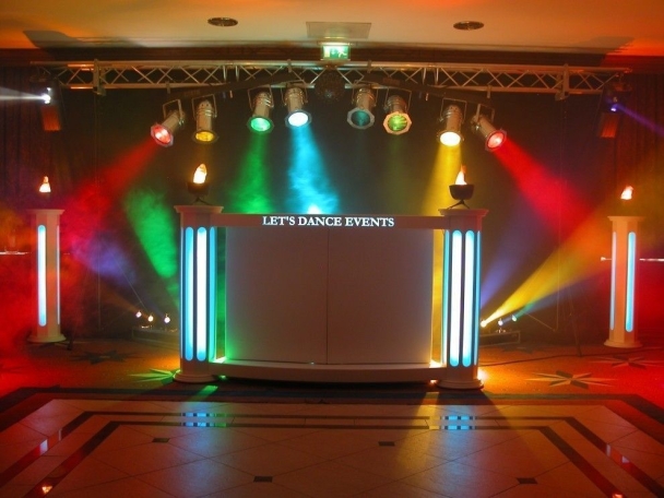 De Bruiloft Feest DJ basic - deluxe - exclusive bruiloftshows