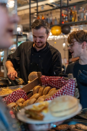 Club Z Leeuwarden Vier de liefde bij Club Z