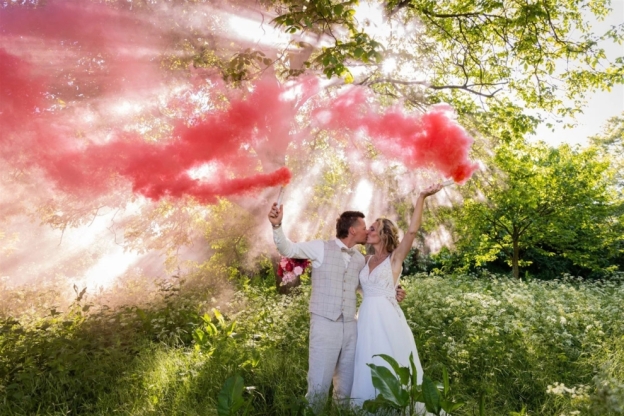 Photos by Jill Tijdloze trouwfoto’s vol emotie en echtheid