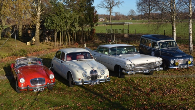Aanstaande Vervoer Service Beleef de tijdloze klasse van een echte oldtimer.