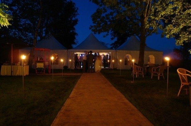 Tentenverhuur Benjamins persoonlijke aandacht, maatwerk en betrokkenheid voor elk evenement!
