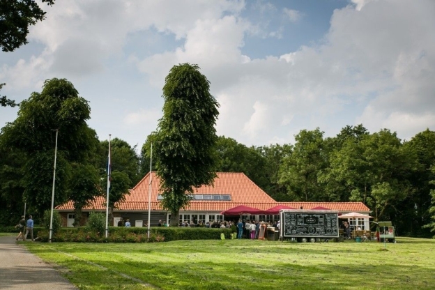 de Coendersborg, landgoed in de stad een verborgen parel in Groningen...