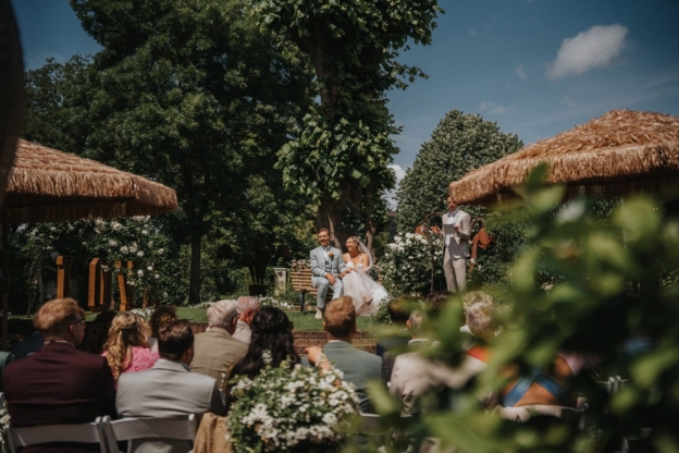 Onder Ons trouwen in een sfeervolle ambiance...