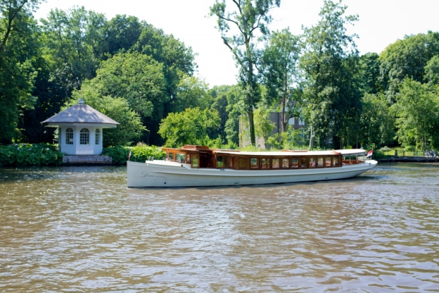 Rederij Belle Vier salonboten en zes vaargebieden